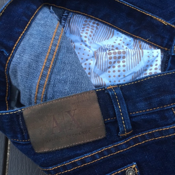 Armani Exchange Ladies sz 6 jeans LIKE NEW NICE!! - Picture 3 of 8